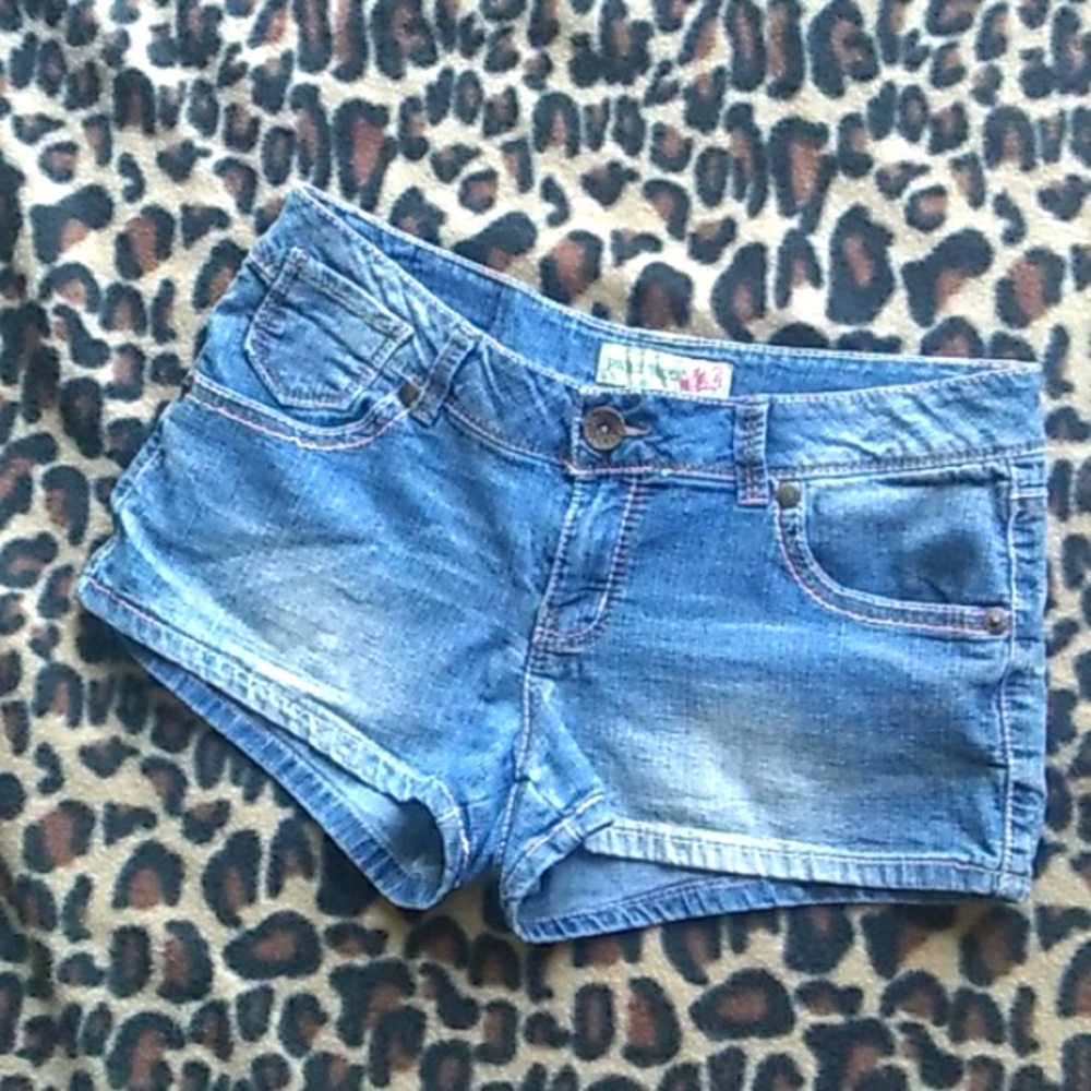 90’s Paris Blues Denim Shorts